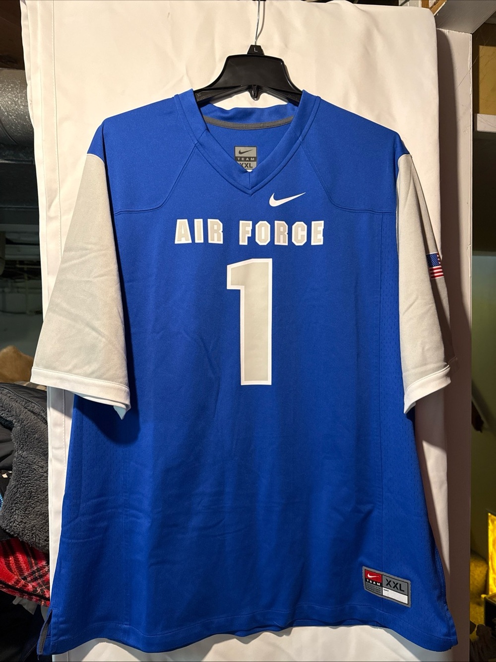 Men's Nike Air force jersey size XXL. NWOT